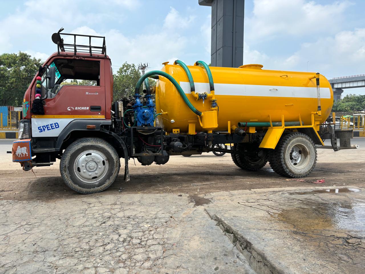 Vigneshwara Drainage Cleaners